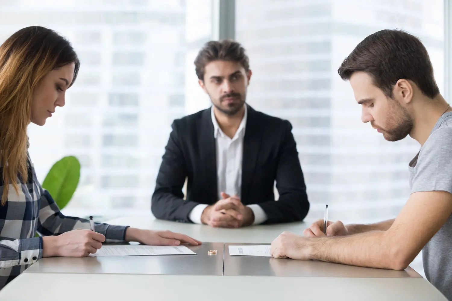 How EH Mediation Guides Couples Toward Fair and Balanced Outcomes Ilfracombe